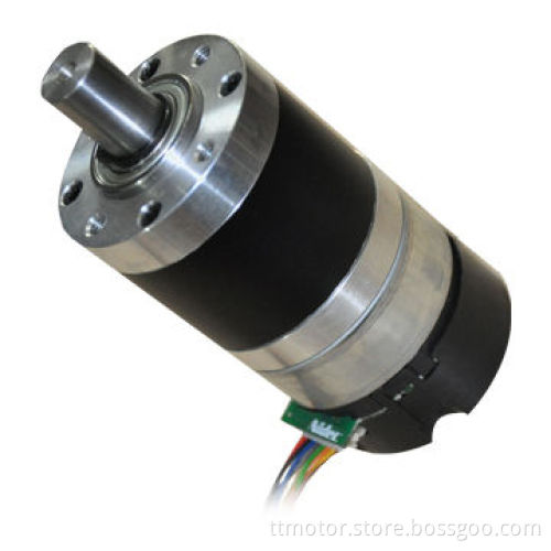 Planetary geared box motor with 24V DC operating voltage, 1000rpm